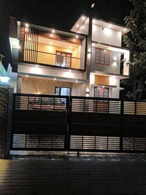 Hollies Villa (2BHK)